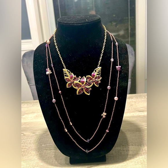 Amazing set of purple and gold tone necklaces!!! Double the fun w/these BEAUTIES - Picture 1 of 9